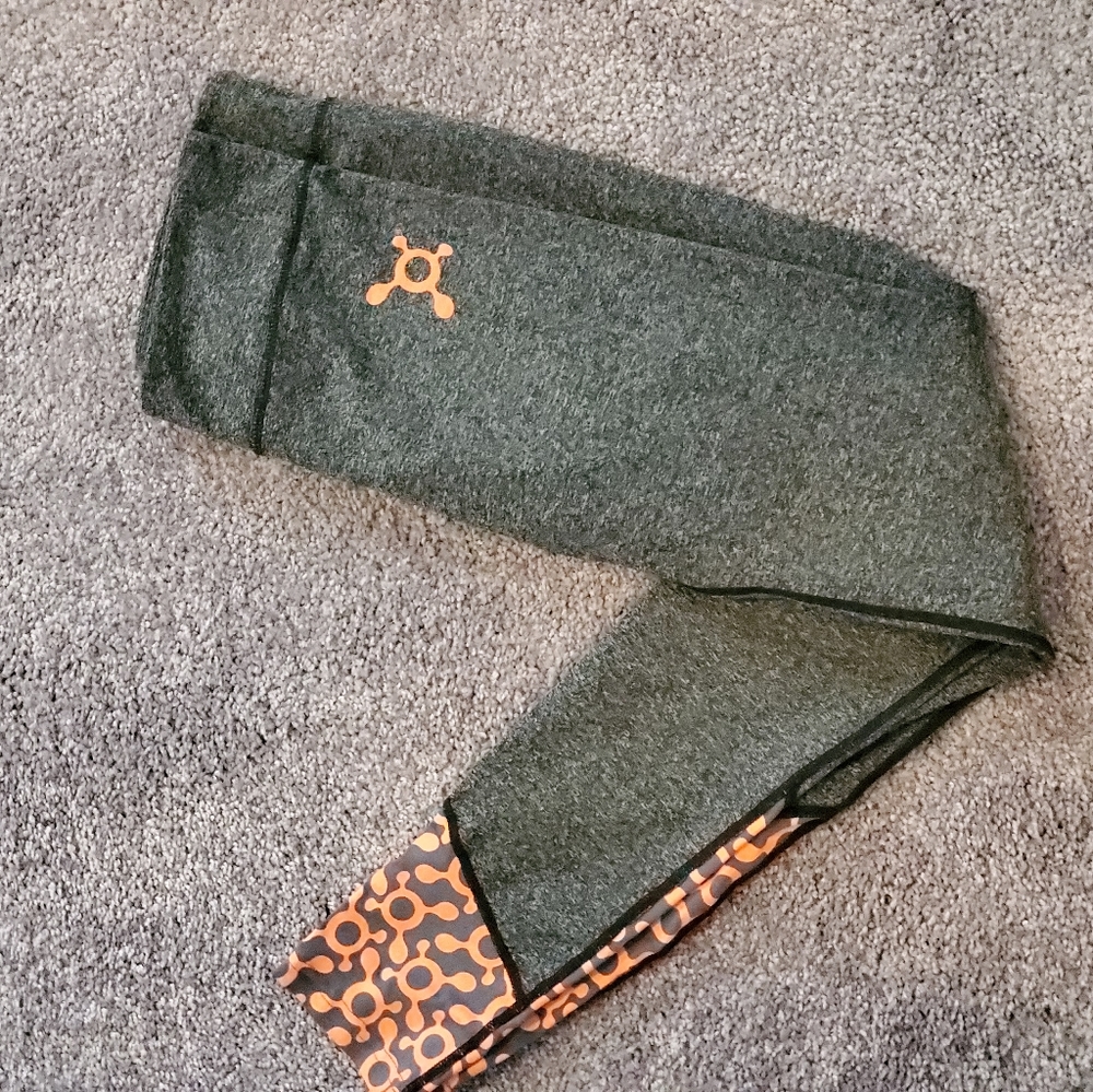 Orange Theory Fitness leggings M